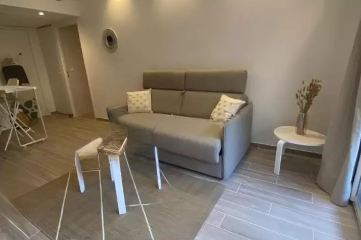 Квартира в Каннах, Франция, 21 м² - фото 1