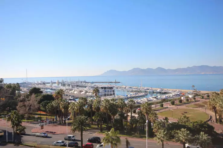 Квартира в Каннах, Франция, 99 м² - фото 1