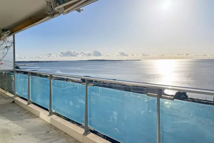 Квартира в Каннах, Франция, 95 м² - фото 1