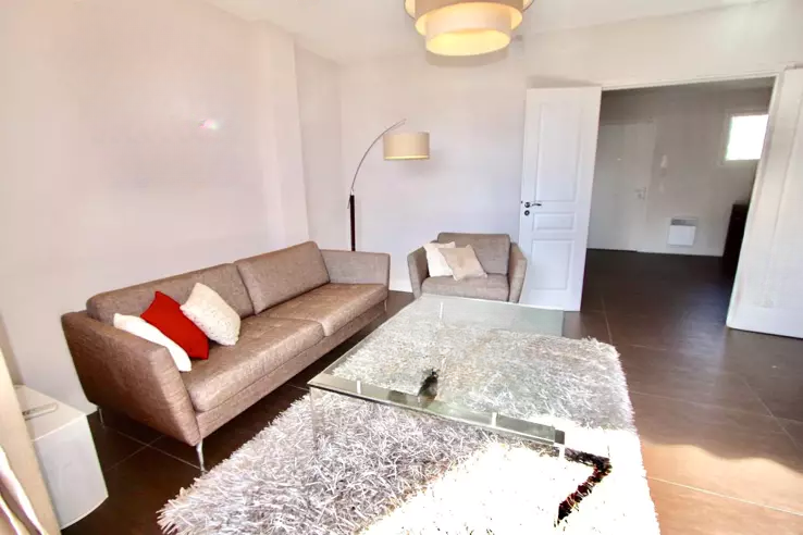 Квартира в Каннах, Франция, 98 м² - фото 1