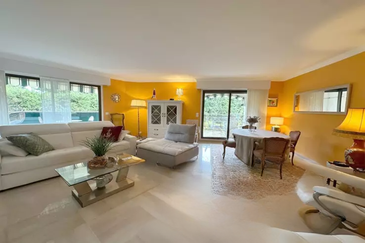 Квартира в Каннах, Франция, 88 м² - фото 1