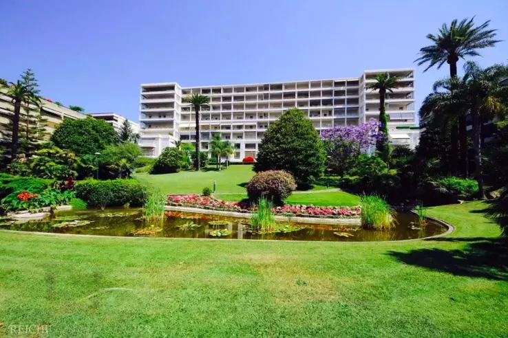 Квартира в Каннах, Франция, 105 м² - фото 1