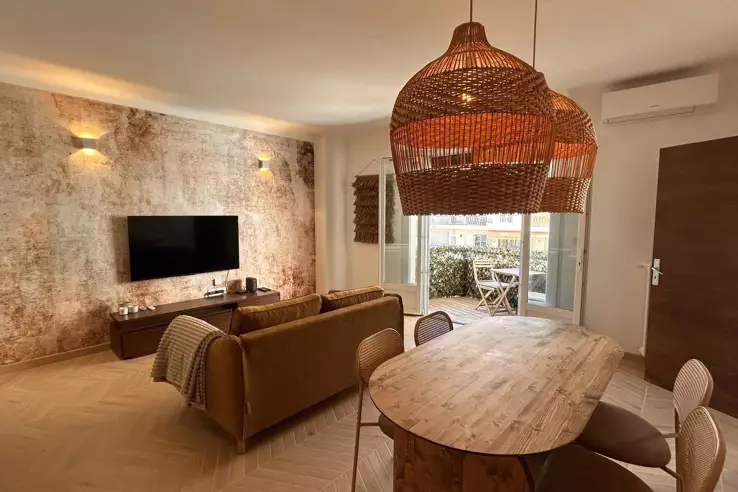 Квартира в Каннах, Франция, 42 м² - фото 1