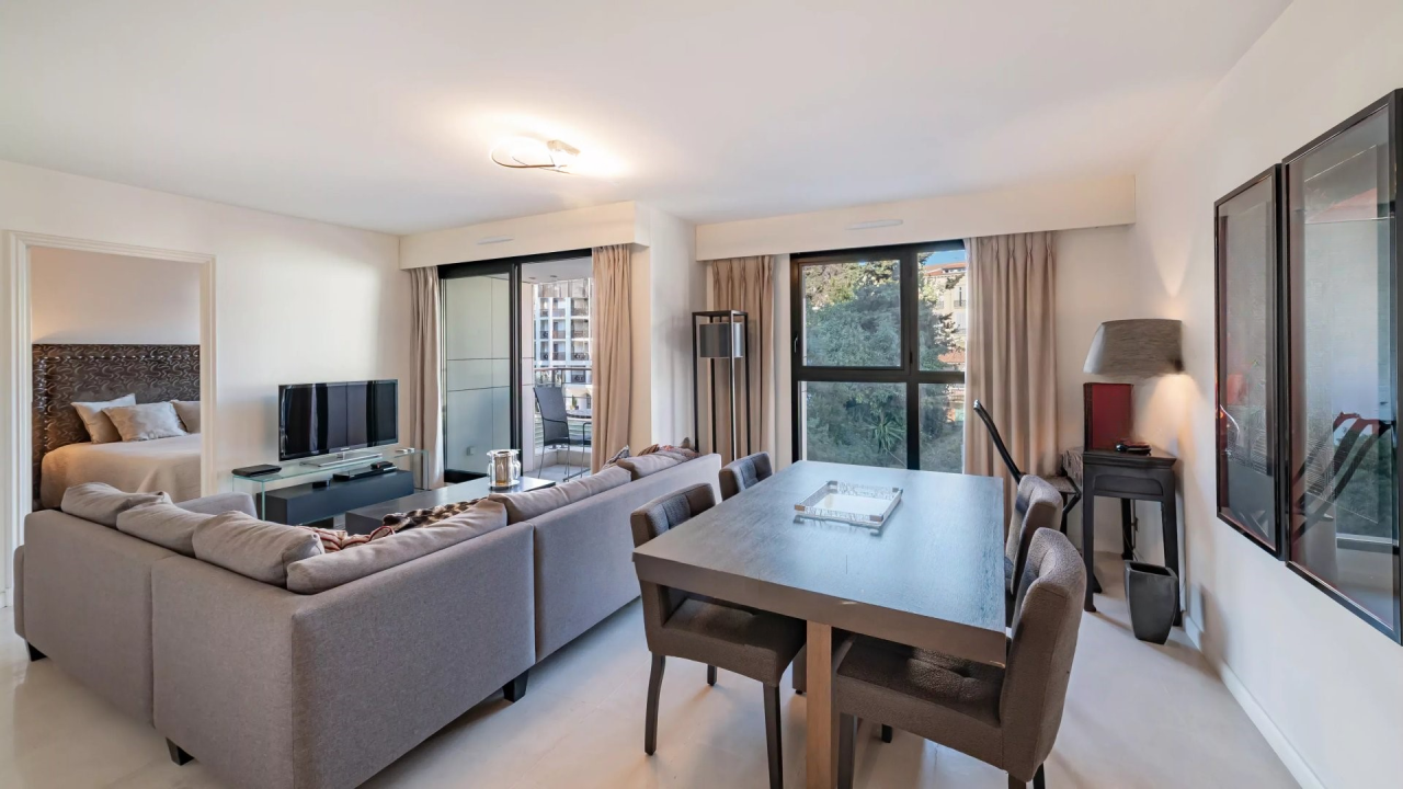 Квартира в Каннах, Франция, 52 м² - фото 1