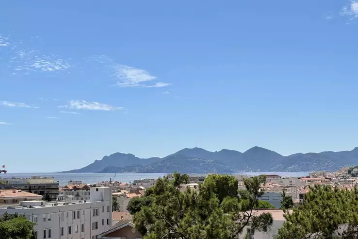 Квартира в Каннах, Франция, 105 м² - фото 1