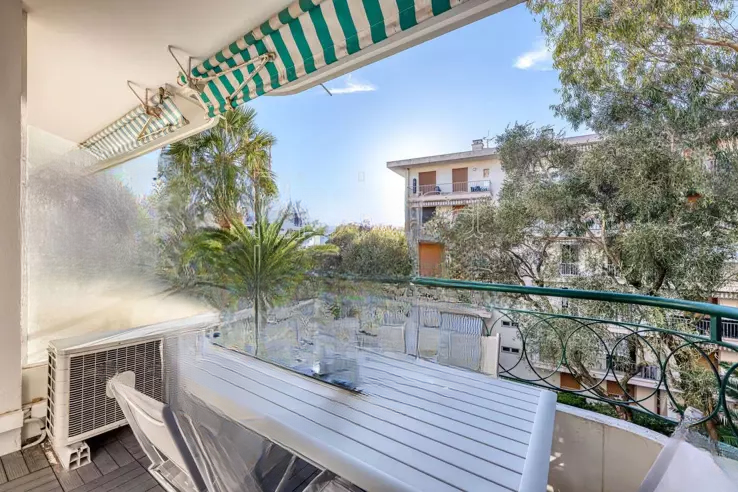 Квартира в Каннах, Франция, 45 м² - фото 1