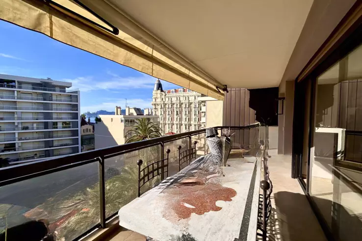 Квартира в Каннах, Франция, 57 м² - фото 1