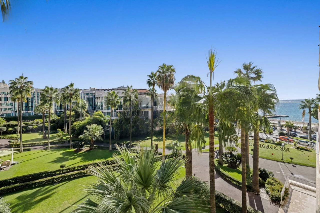 Квартира в Каннах, Франция, 31 м² - фото 1