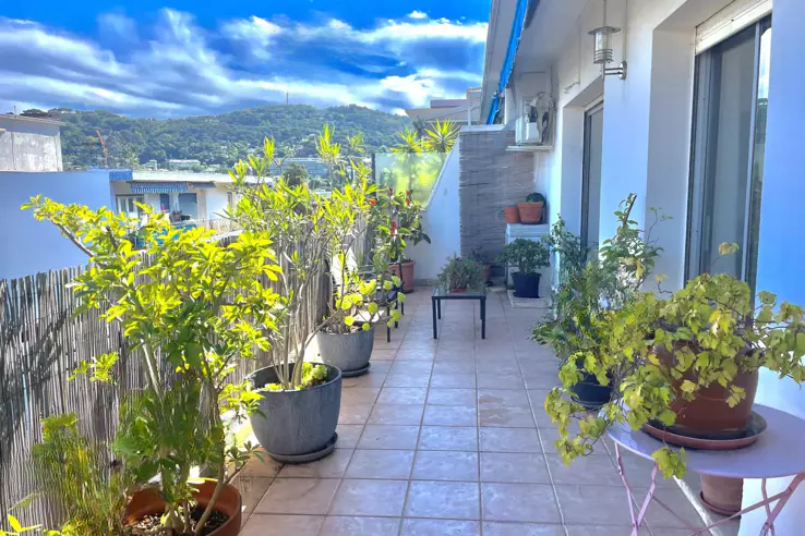 Квартира в Каннах, Франция, 75 м² - фото 1