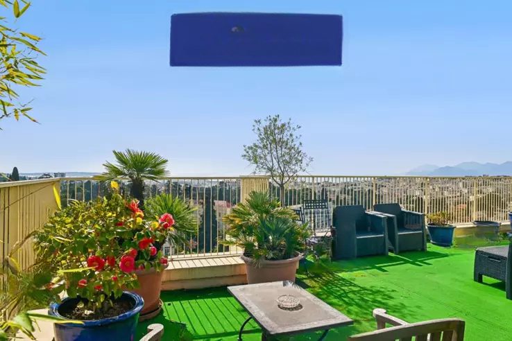 Квартира в Каннах, Франция, 92 м² - фото 1