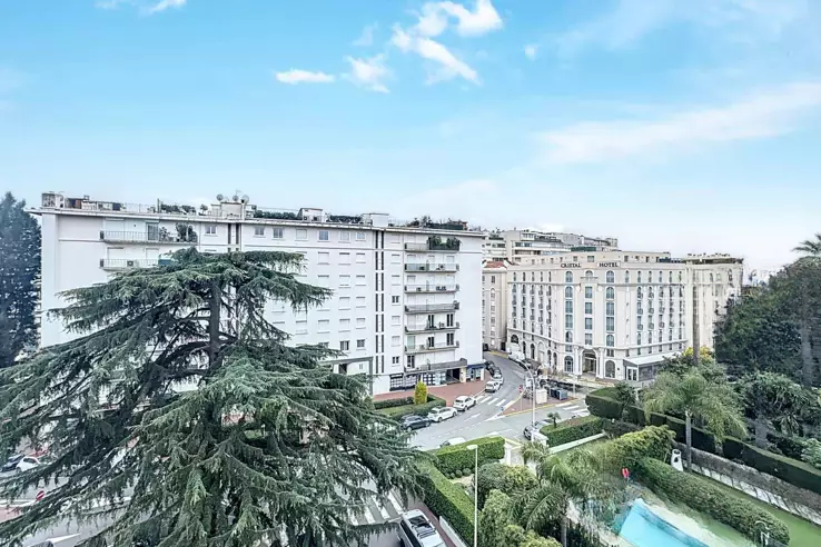 Квартира в Каннах, Франция, 74 м² - фото 1