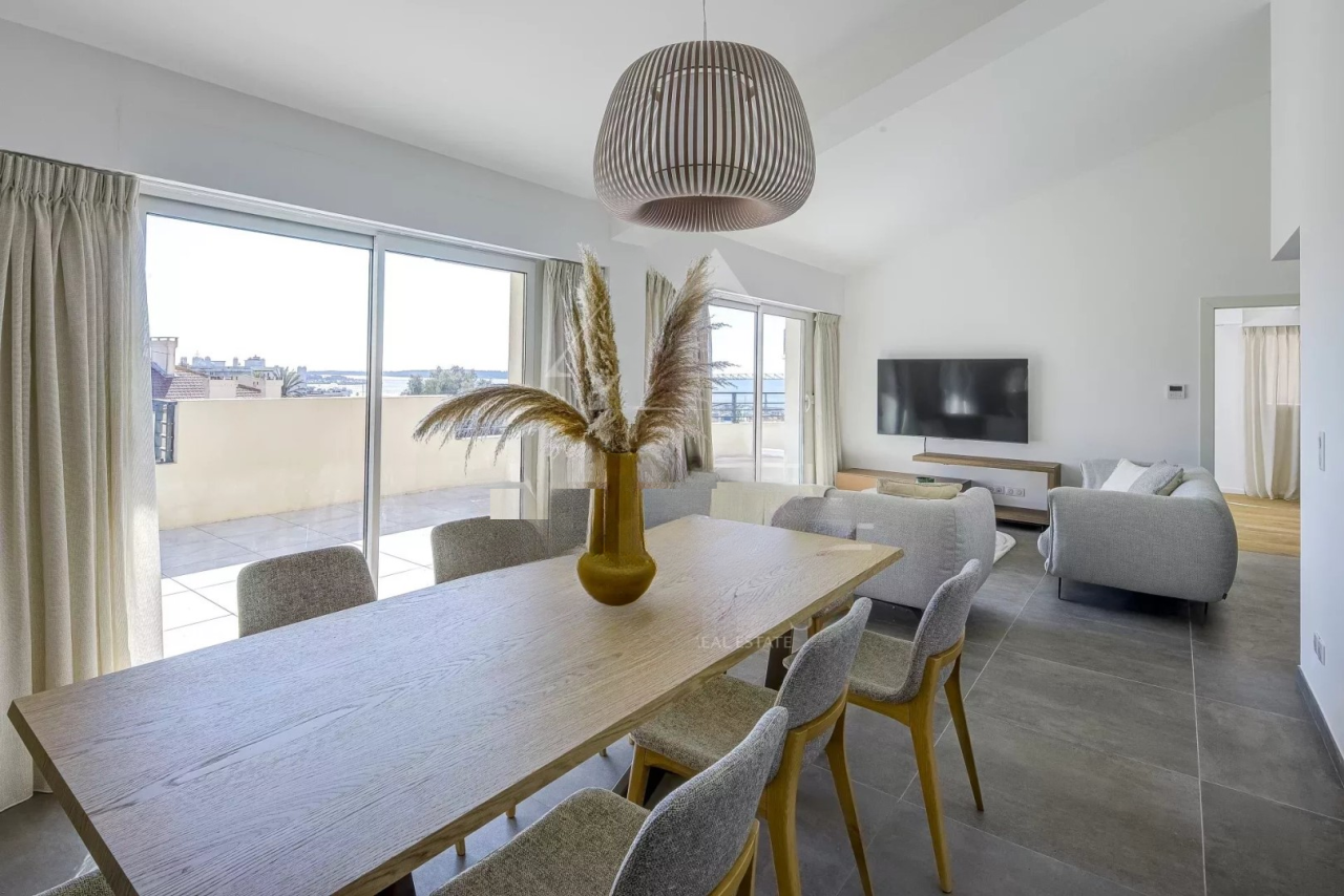 Квартира в Каннах, Франция, 172 м² - фото 2