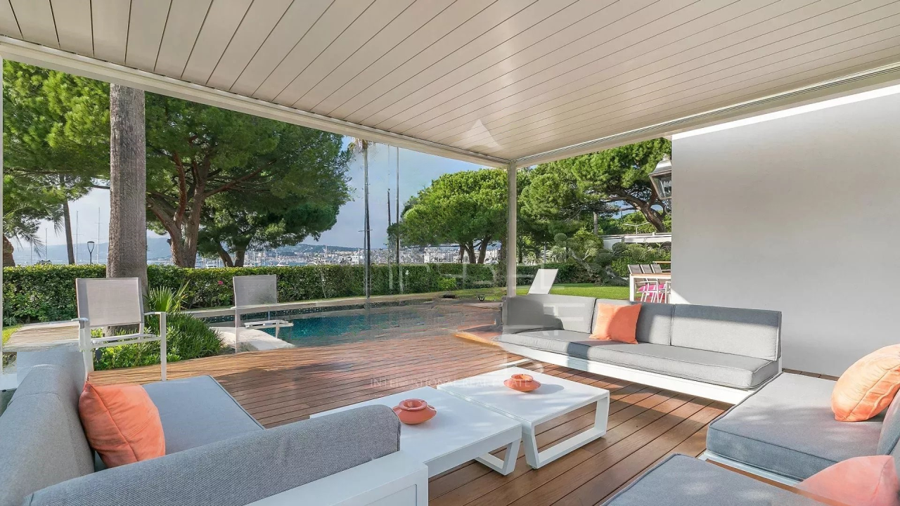 Квартира в Каннах, Франция, 339 м² - фото 2