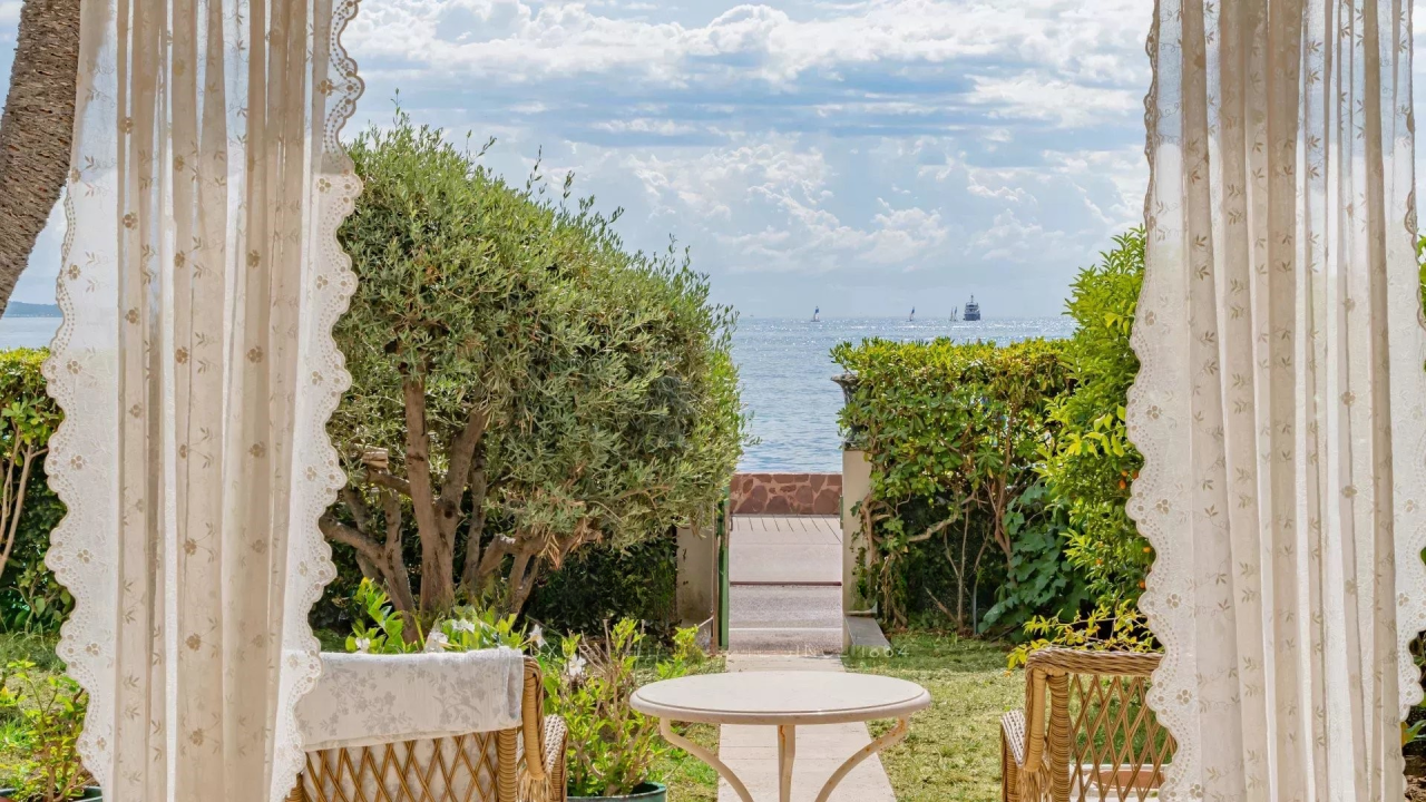 Квартира в Каннах, Франция, 129 м² - фото 2