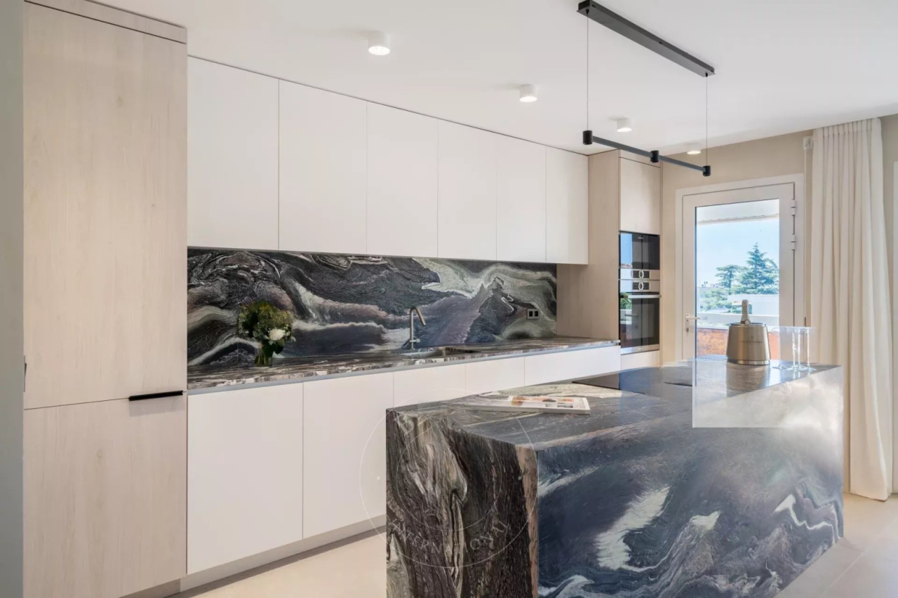 Квартира в Каннах, Франция, 113 м² - фото 2