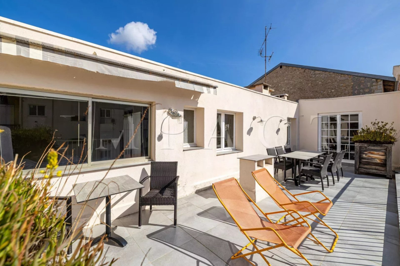 Квартира в Каннах, Франция, 127 м² - фото 2