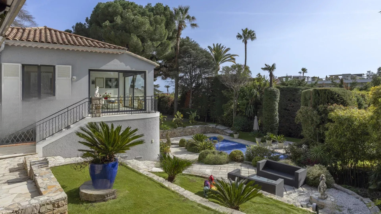 Квартира в Каннах, Франция, 400 м² - фото 2