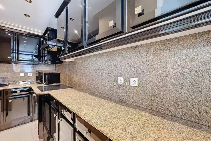 Квартира в Каннах, Франция, 106 м² - фото 2