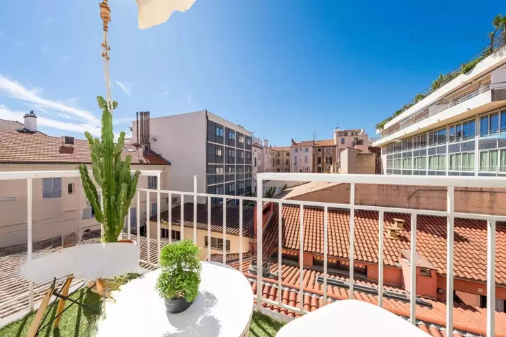 Квартира в Каннах, Франция, 65 м² - фото 2