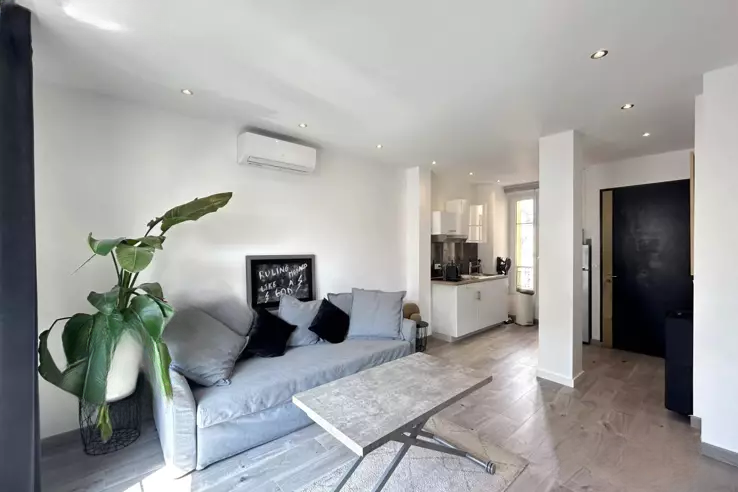 Квартира в Каннах, Франция, 40 м² - фото 2