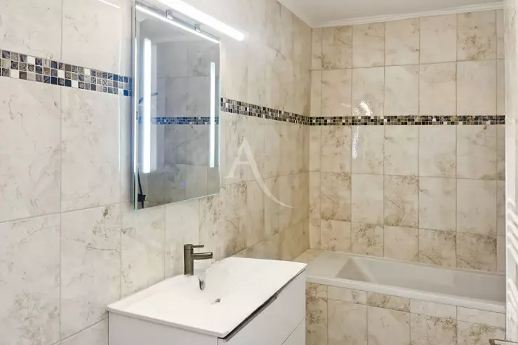 Квартира в Каннах, Франция, 36 м² - фото 2