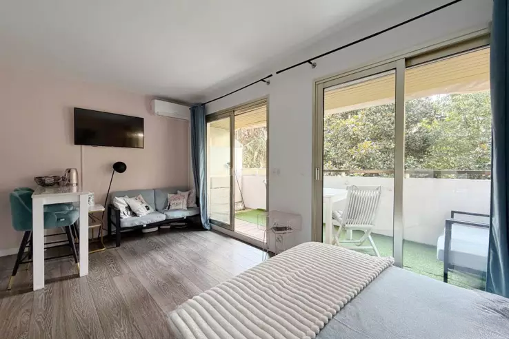 Квартира в Каннах, Франция, 23 м² - фото 2