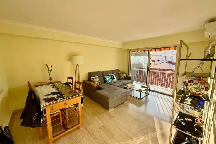 Квартира в Каннах, Франция, 47 м² - фото 2