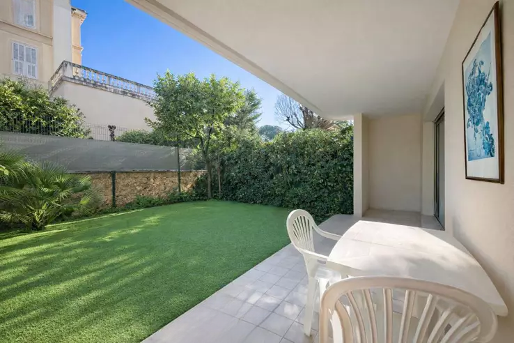 Квартира в Каннах, Франция, 37 м² - фото 2