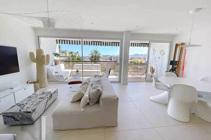 Квартира в Каннах, Франция, 90 м² - фото 2