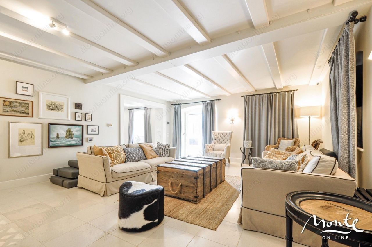 Вилла в Доброте, Черногория, 490 м² - фото 4