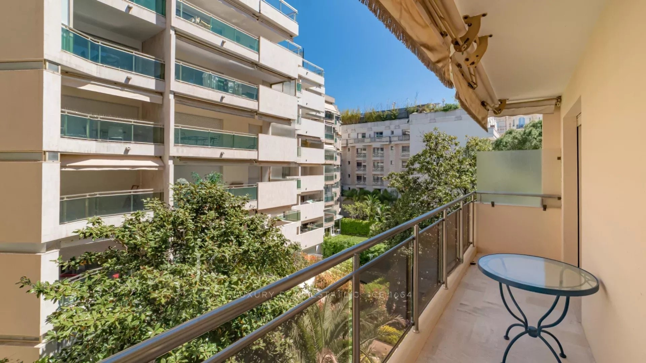 Квартира в Каннах, Франция, 58 м² - фото 4