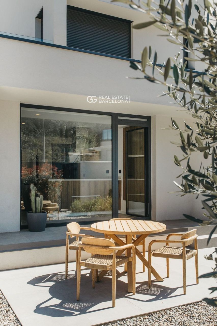 Квартира в Барселоне, Испания, 350 м² - фото 3