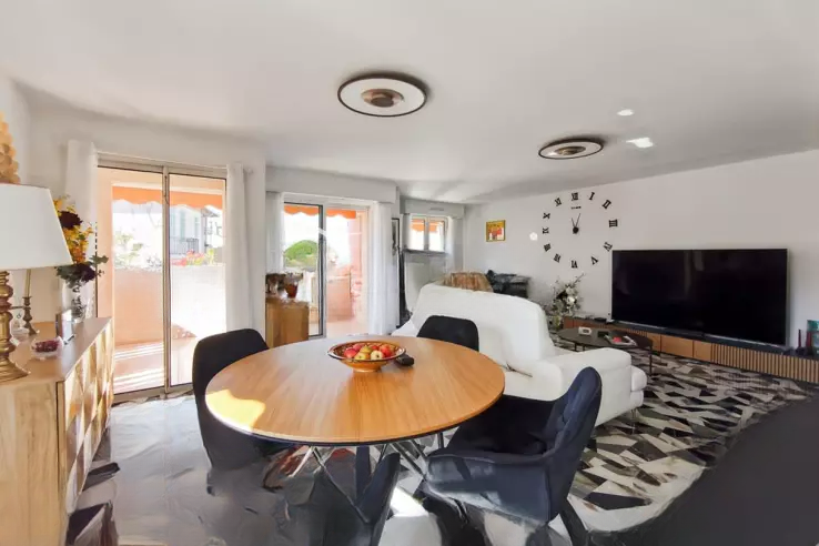 Квартира в Каннах, Франция, 109 м² - фото 2