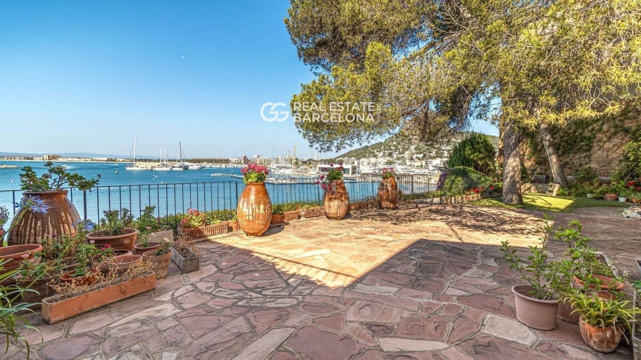 Дом Girona, L'Estartit, Испания, 284 м² - фото 5