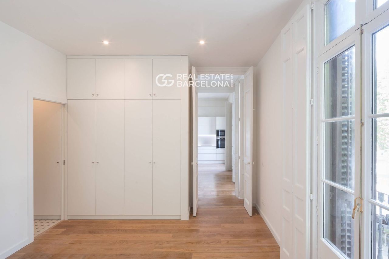 Квартира в Барселоне, Испания, 62 м² - фото 6