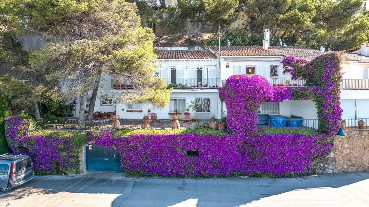 Дом Girona, L'Estartit, Испания, 284 м² - фото 6