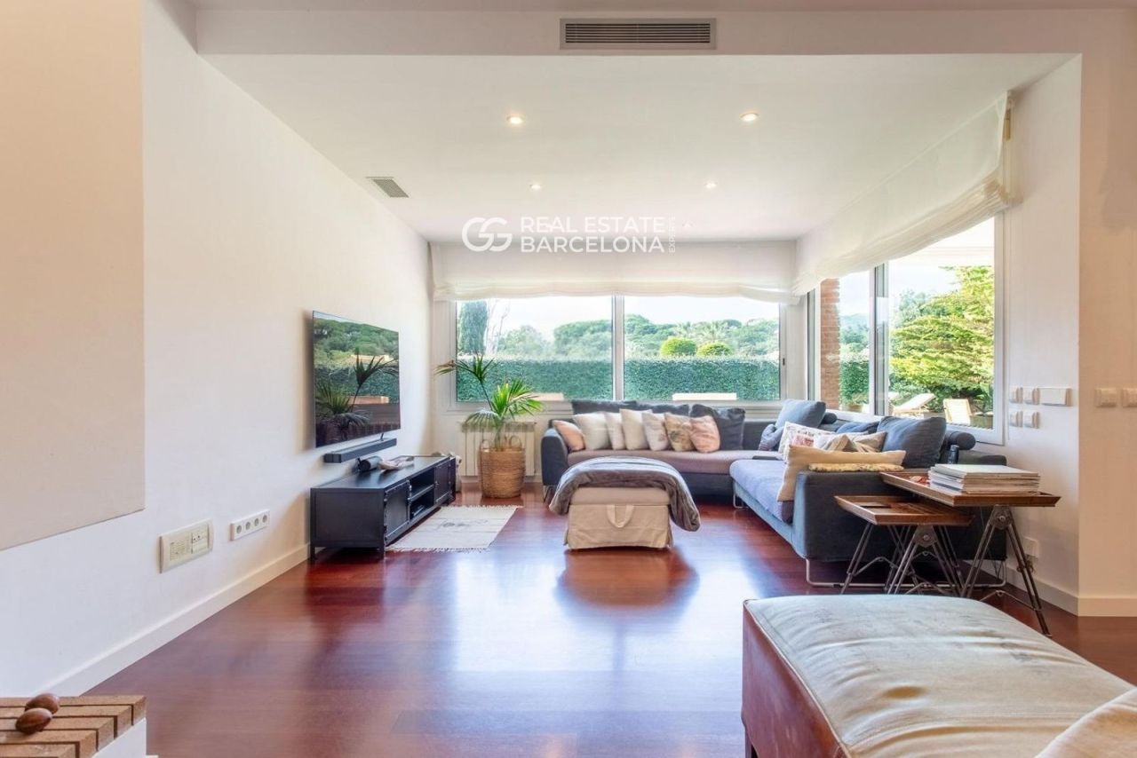 Дом Barcelona, Sant Andreu de Llavaneres, Испания, 481 м² - фото 14