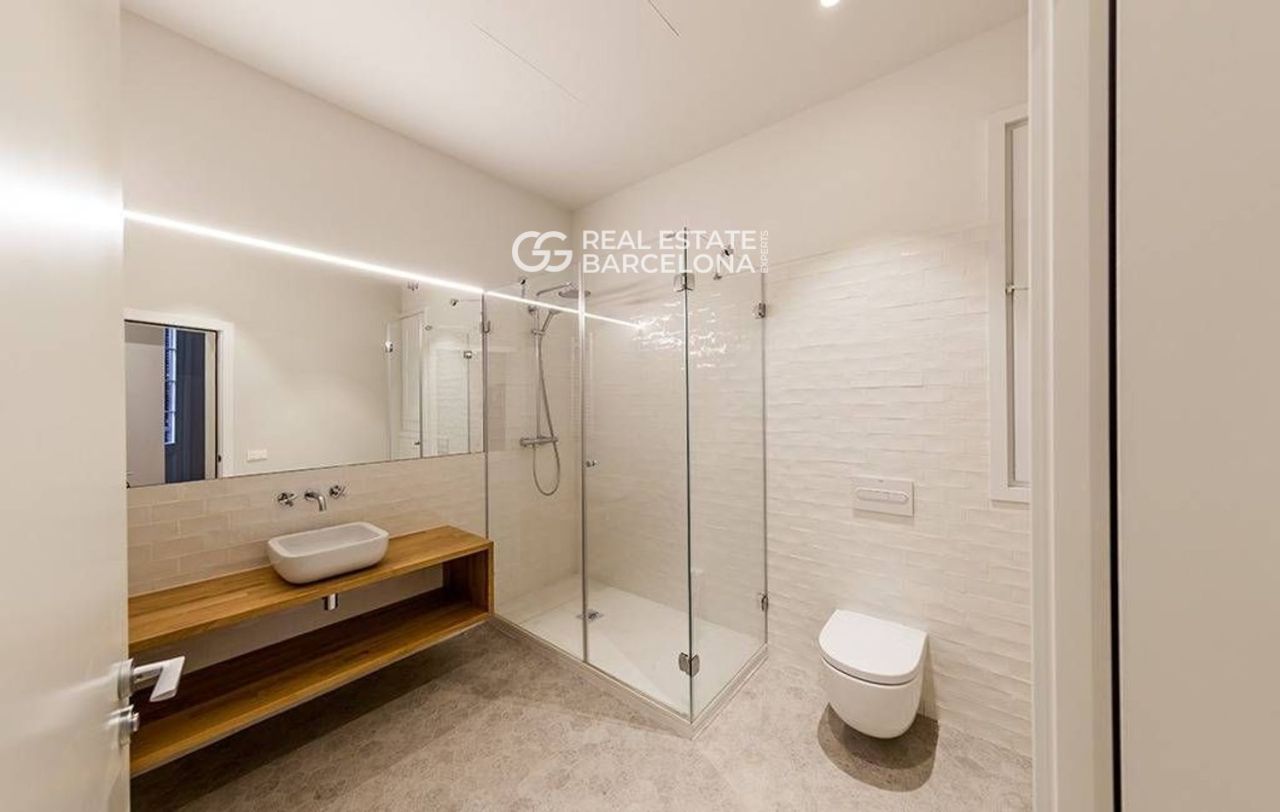 Квартира в Барселоне, Испания, 110 м² - фото 15