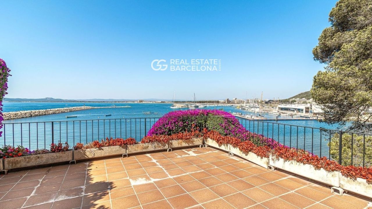 Дом Girona, L'Estartit, Испания, 284 м² - фото 15