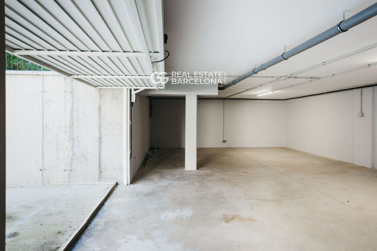 Квартира в Барселоне, Испания, 350 м² - фото 15