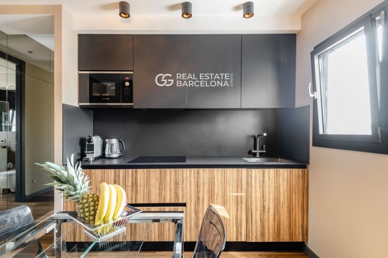 Квартира в Барселоне, Испания, 83 м² - фото 16