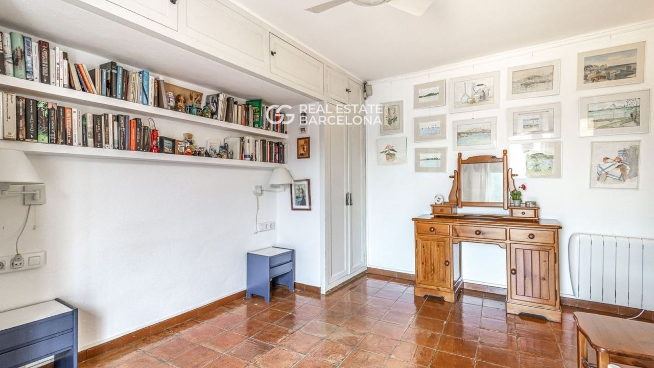 Дом Girona, L'Estartit, Испания, 284 м² - фото 17