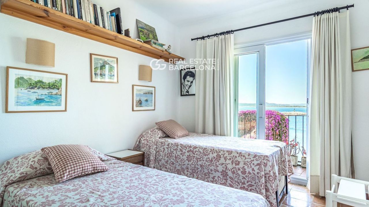 Дом Girona, L'Estartit, Испания, 284 м² - фото 19