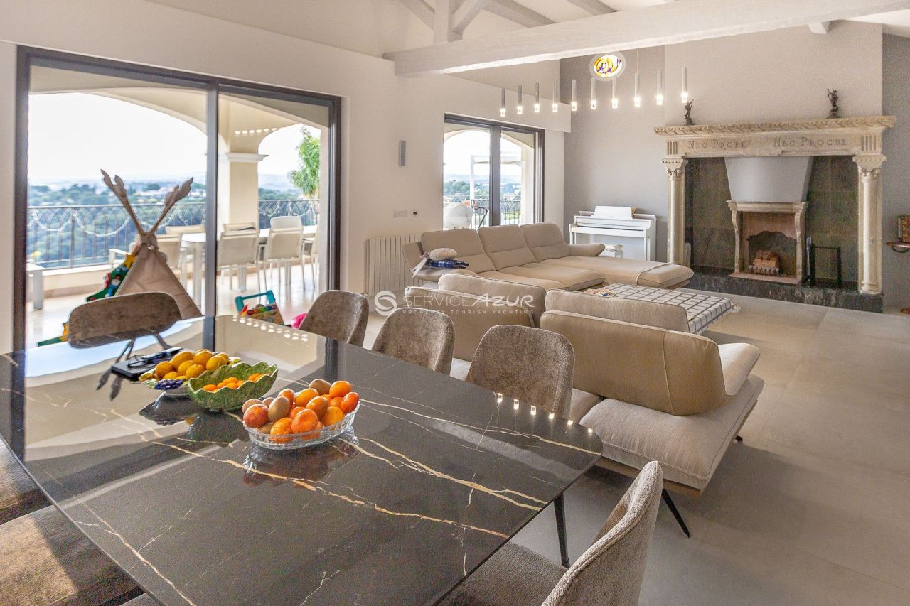 Вилла в Кань-Сюр-Мере, Франция, 250 м² - фото 10