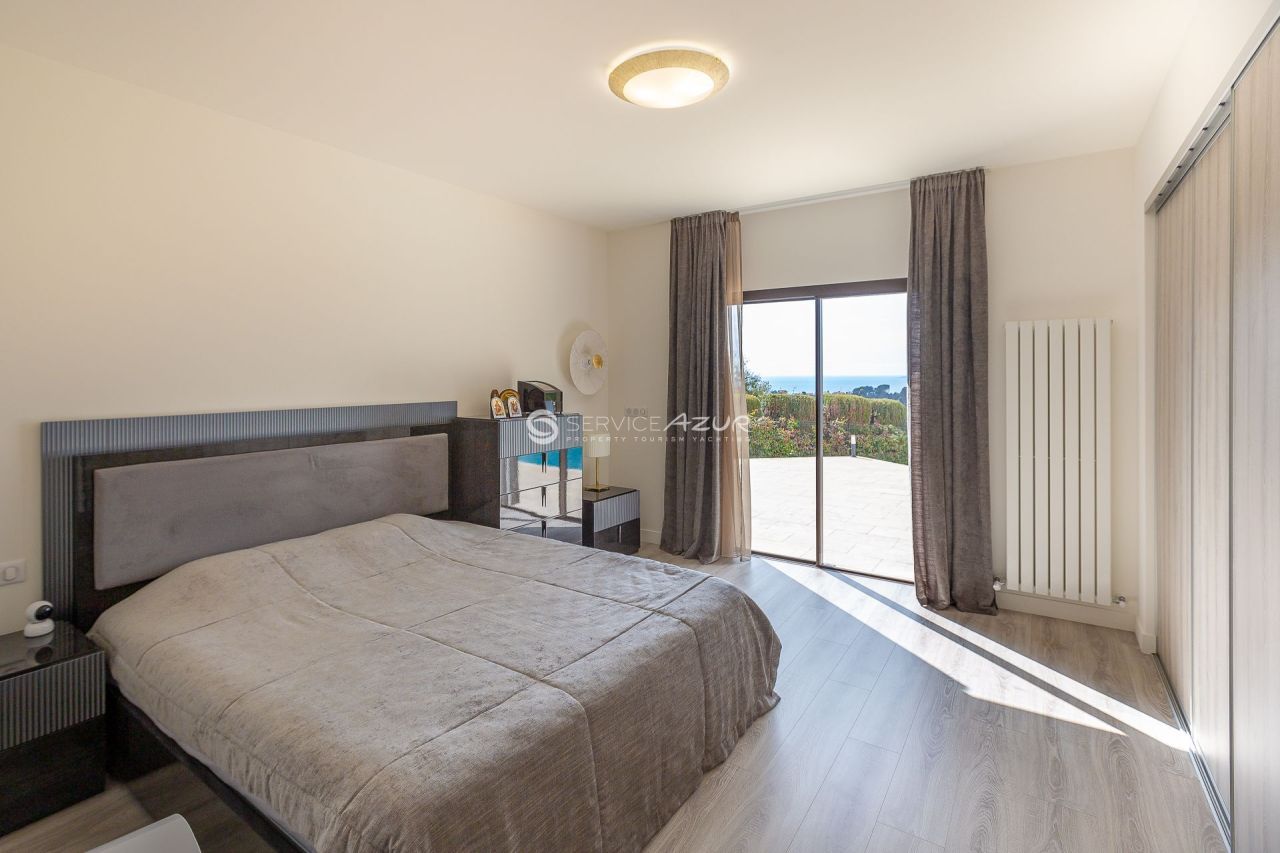 Вилла в Кань-Сюр-Мере, Франция, 250 м² - фото 17