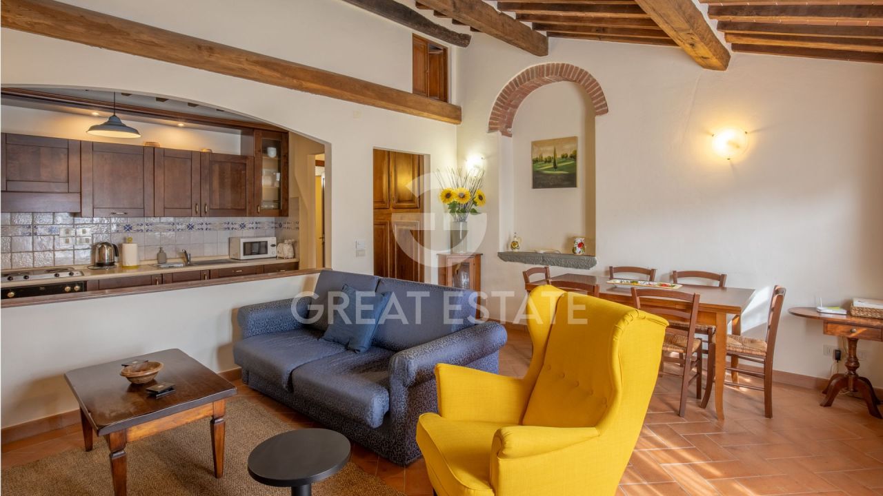 Апартаменты в Кортоне, Италия, 101.5 м² - фото 11