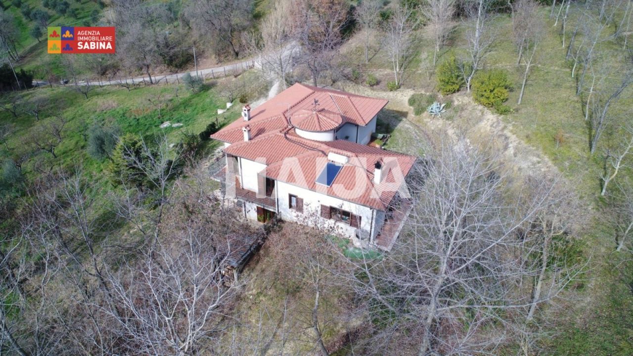 Вилла в Риети, Италия, 270 м² - фото 4