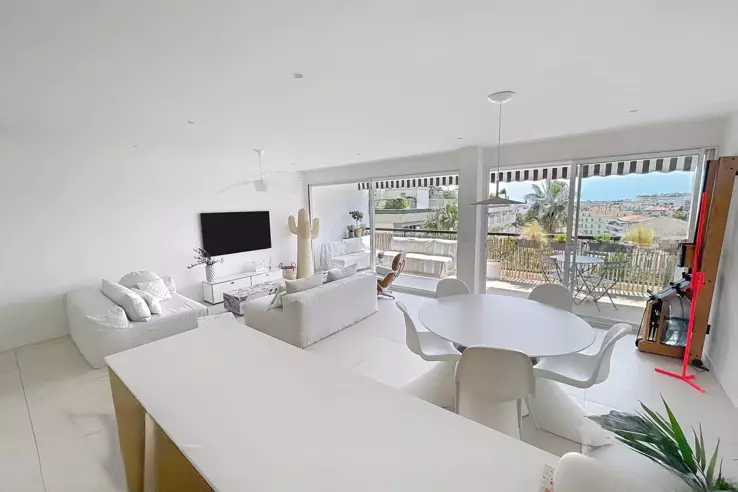 Квартира в Каннах, Франция, 90 м² - фото 3