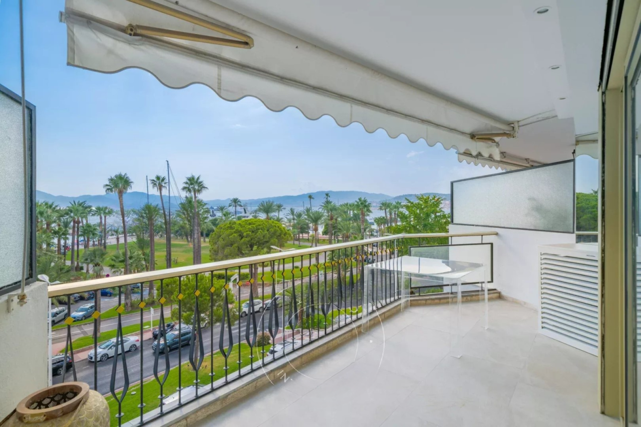 Квартира в Каннах, Франция, 95 м² - фото 7