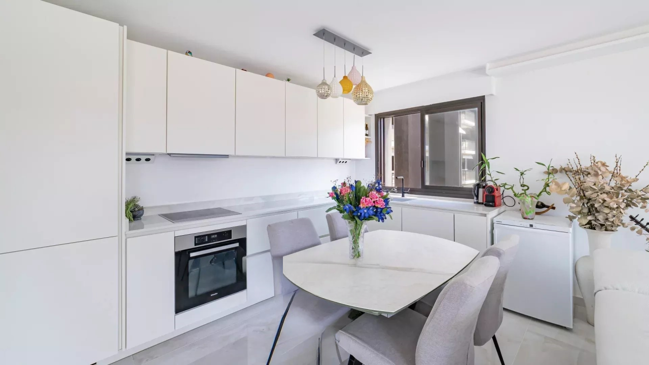 Квартира в Каннах, Франция, 58 м² - фото 7